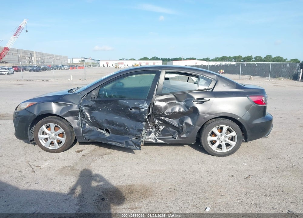 2010 MAZDA 3 VIN: JM1BL1SFXA1255127