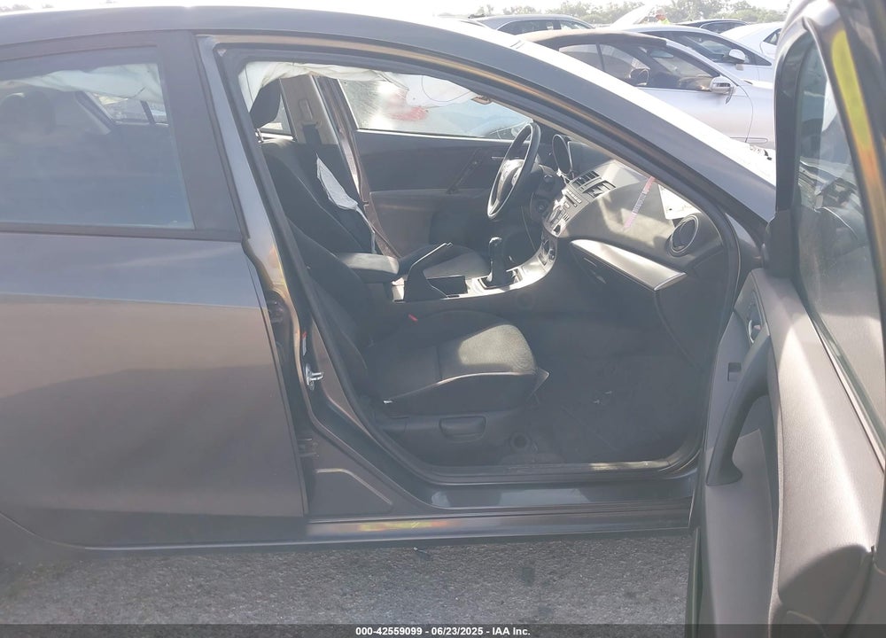 2010 MAZDA 3 VIN: JM1BL1SFXA1255127