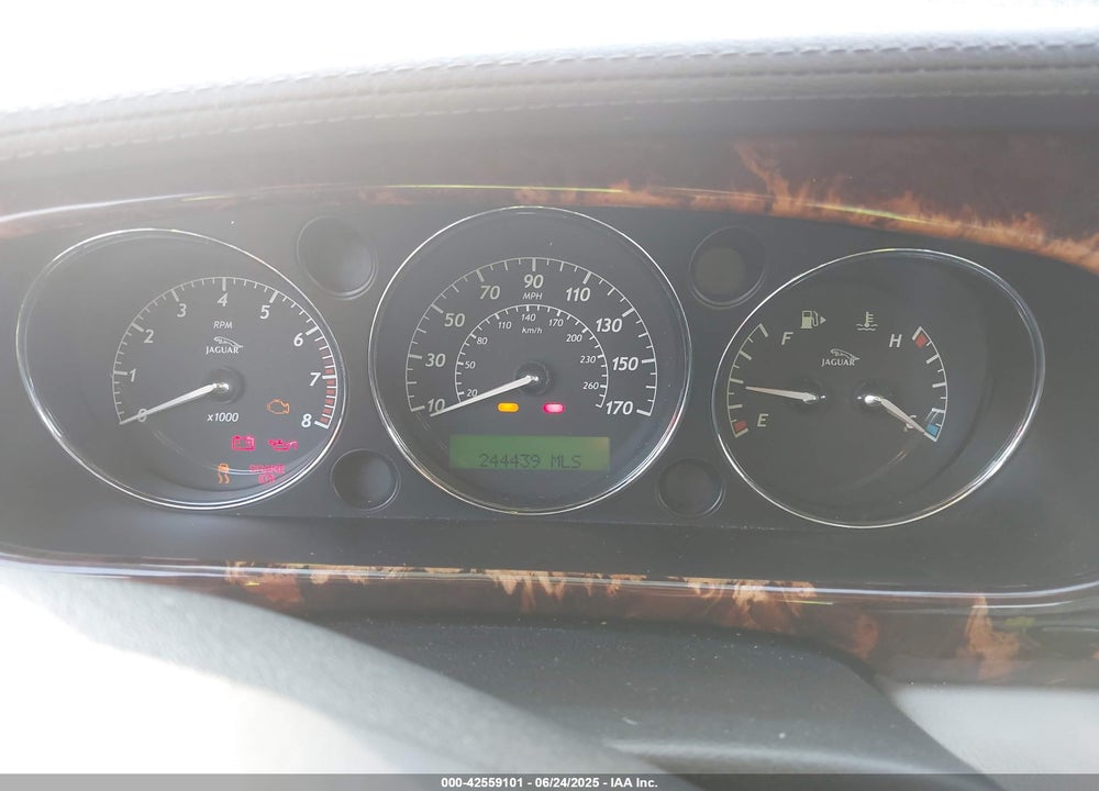 2004 JAGUAR XJ VANDEN PLAS VIN: SAJWA74C84SG20467