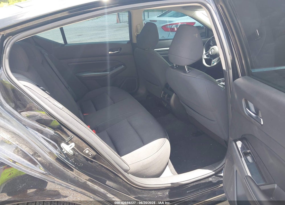 2020 NISSAN ALTIMA SV FWD VIN: 1N4BL4DV9LC168175