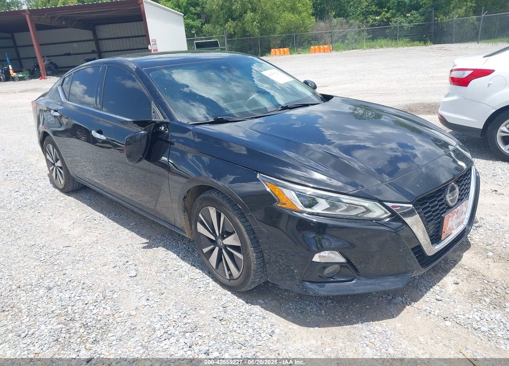 2020 NISSAN ALTIMA SV FWD VIN: 1N4BL4DV9LC168175