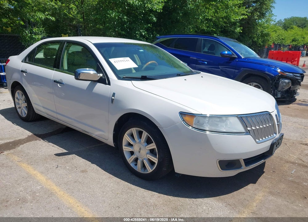 2011 LINCOLN MKZ VIN: 3LNHL2GC1BR757056