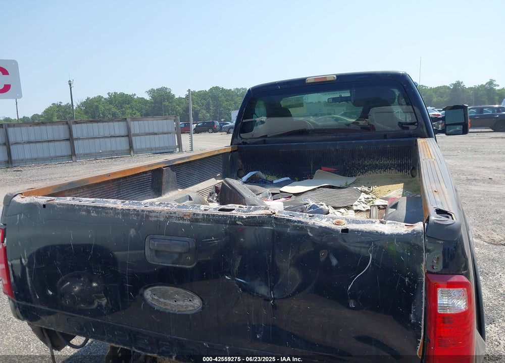 2008 FORD F-250 VIN: 1FTNF215X8EC37894