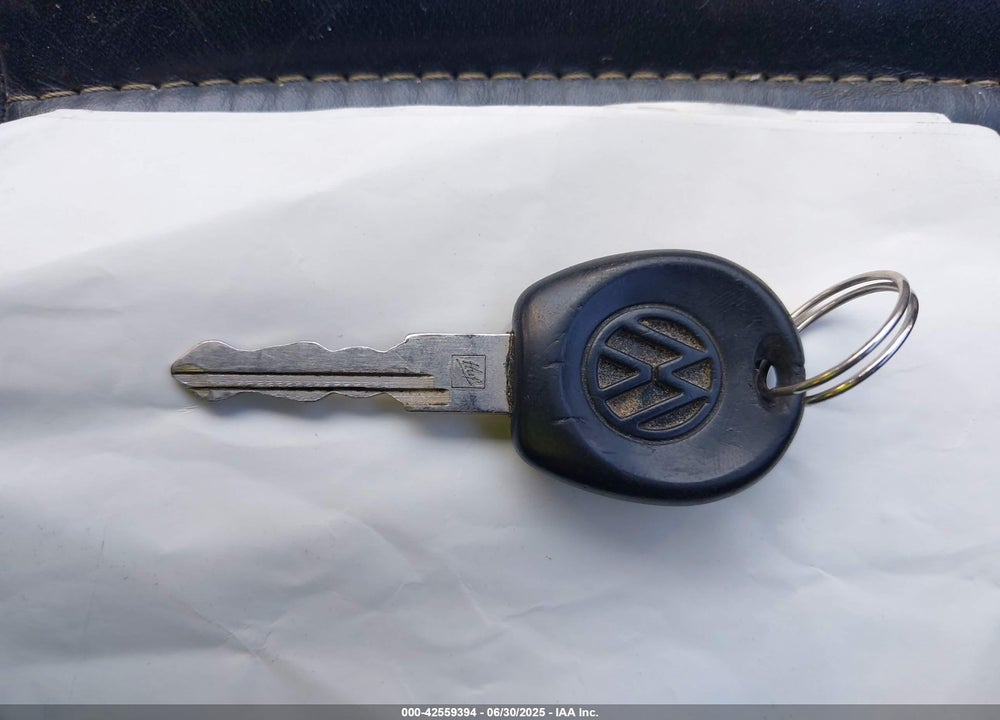 1996 VOLKSWAGEN CABRIO VIN: WVWBB81E1TK011934