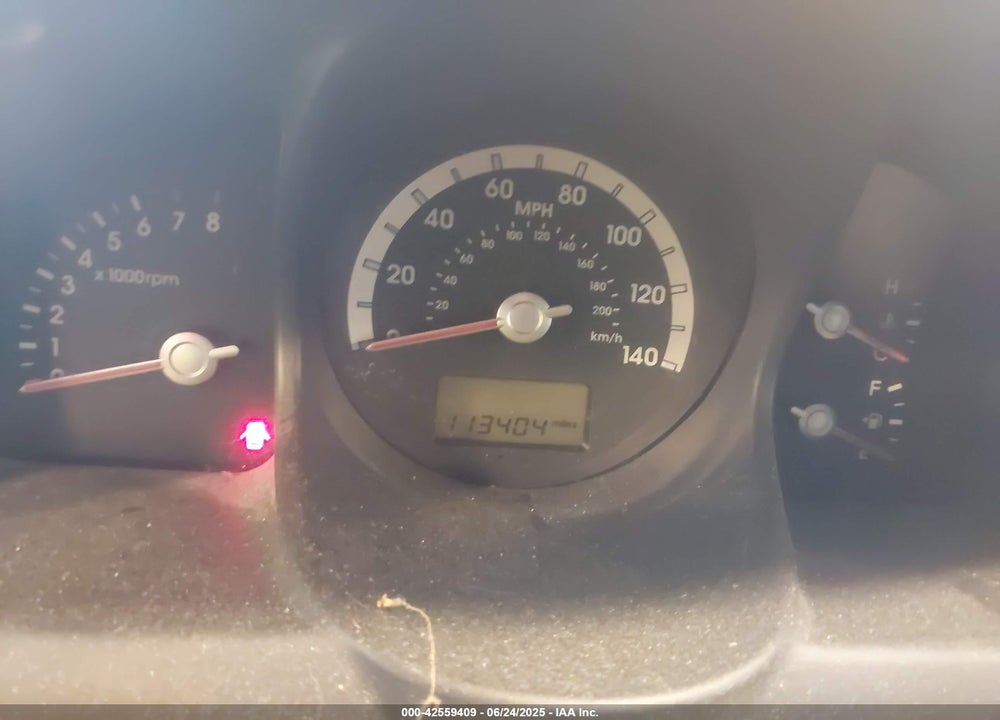 2008 KIA SPORTAGE VIN: KNDJF724287457049