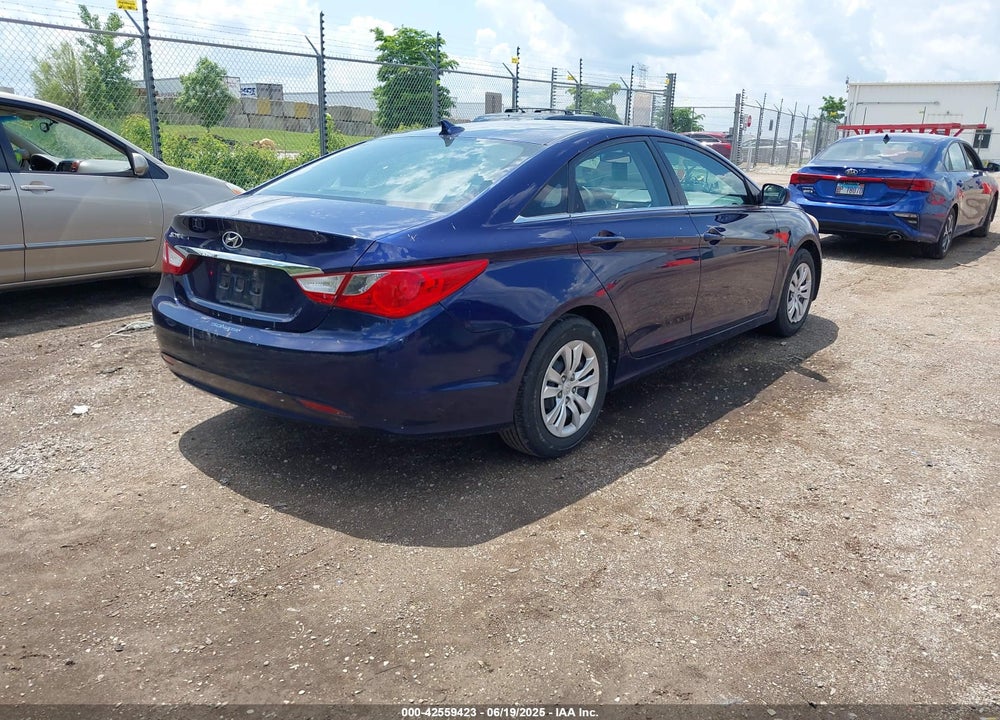 2011 HYUNDAI SONATA VIN: 5NPEB4AC0BH253244