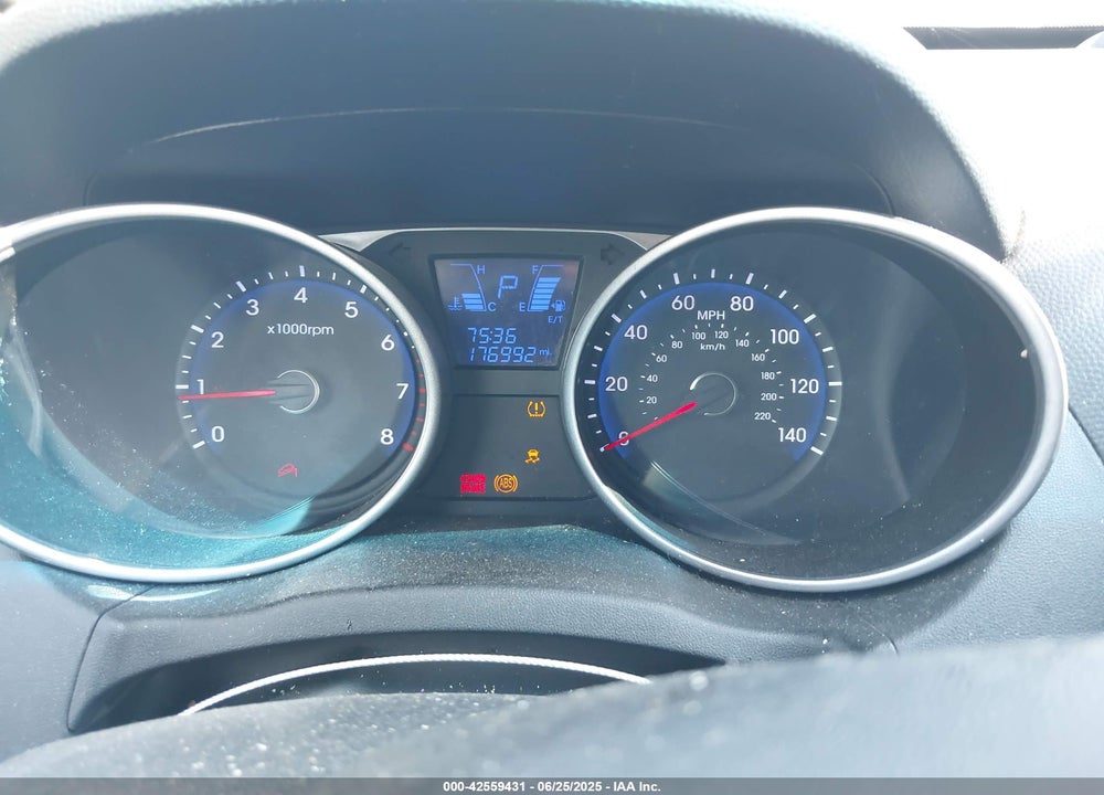 2014 HYUNDAI TUCSON VIN: KM8JU3AG6EU848806