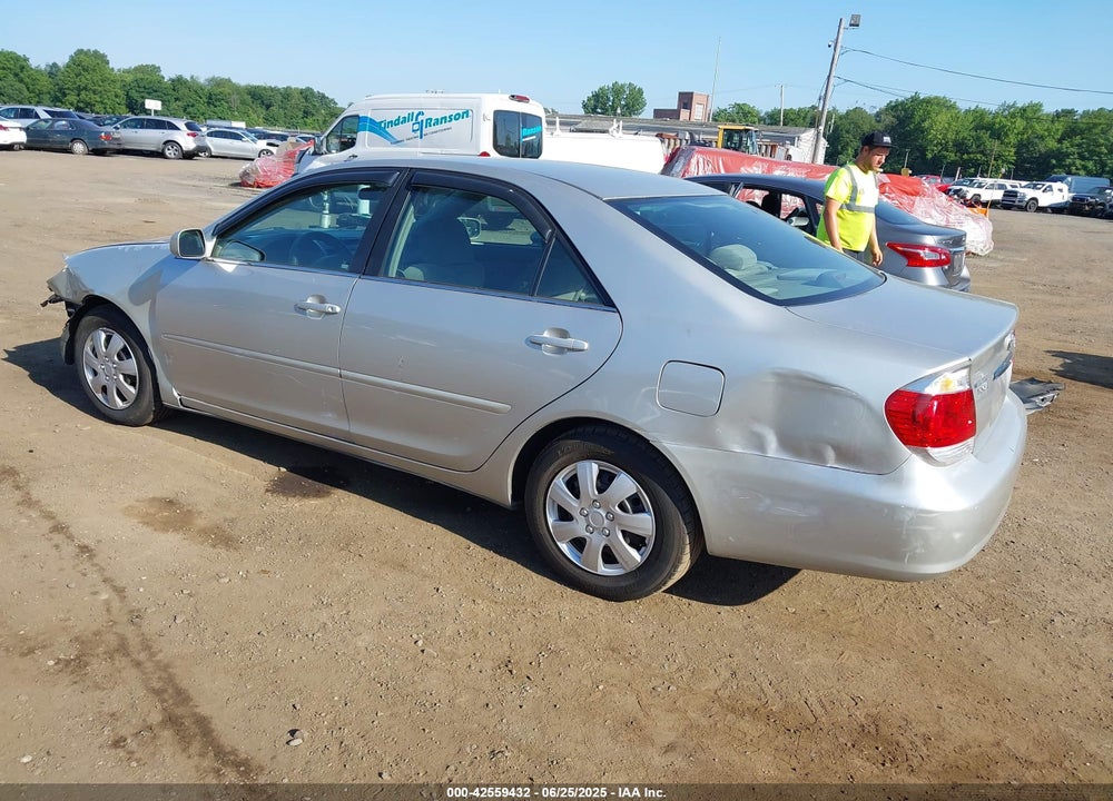 2005 TOYOTA CAMRY LE VIN: 4T1BE32K75U522761