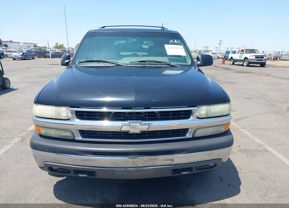 2002 CHEVROLET TAHOE LT VIN: 1GNEK13T22R314086
