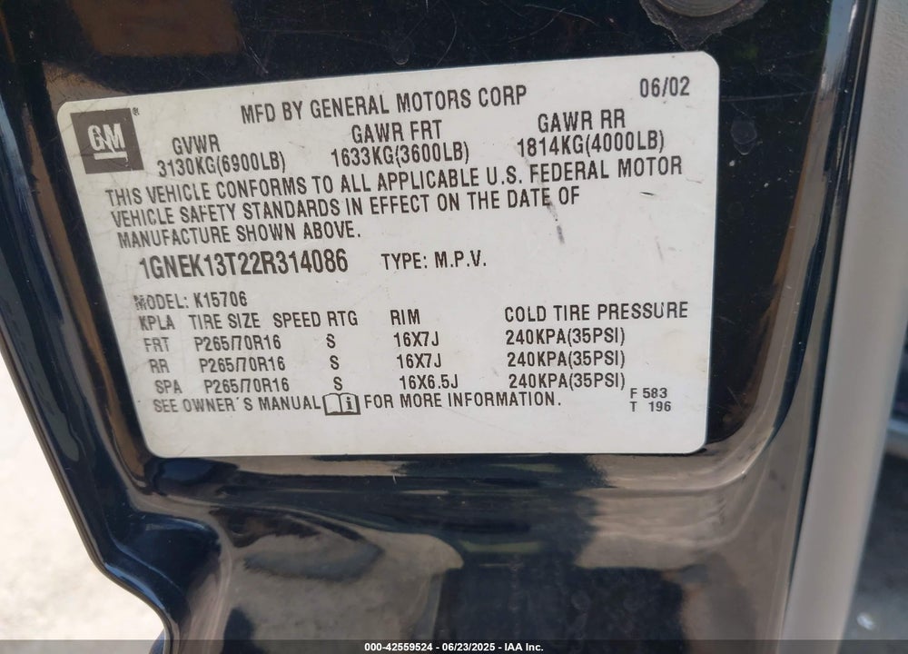 2002 CHEVROLET TAHOE LT VIN: 1GNEK13T22R314086