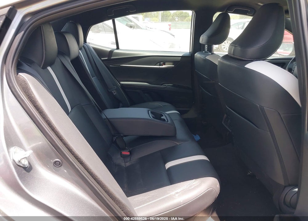 2025 TOYOTA CAMRY SE VIN: 4T1DAACK0SU525049