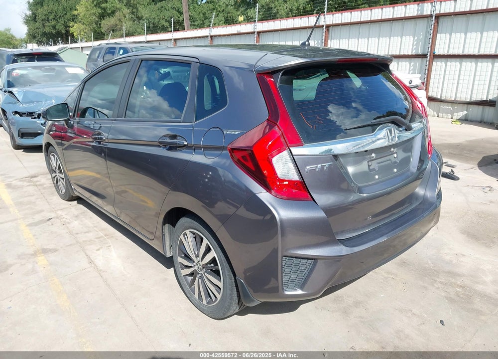 2015 HONDA FIT VIN: 3HGGK5H89FM758748