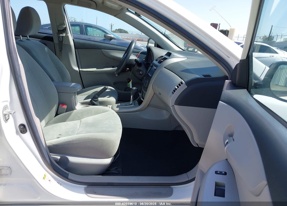 2013 TOYOTA COROLLA VIN: 2T1BU4EE4DC951645