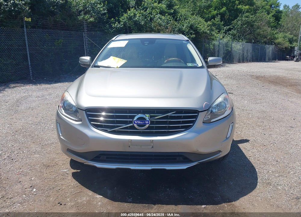 2015 VOLVO XC60 VIN: YV4612RK5F2677952