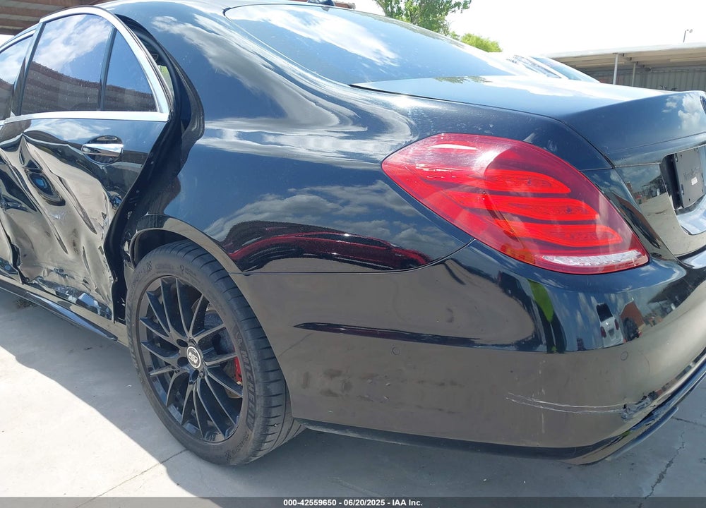 2016 MERCEDES-BENZ S CLASS VIN: WDDUG8CB8GA252730