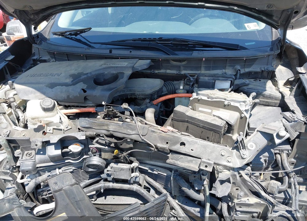 2019 NISSAN ROGUE VIN: 5N1ET2MT4KC706561