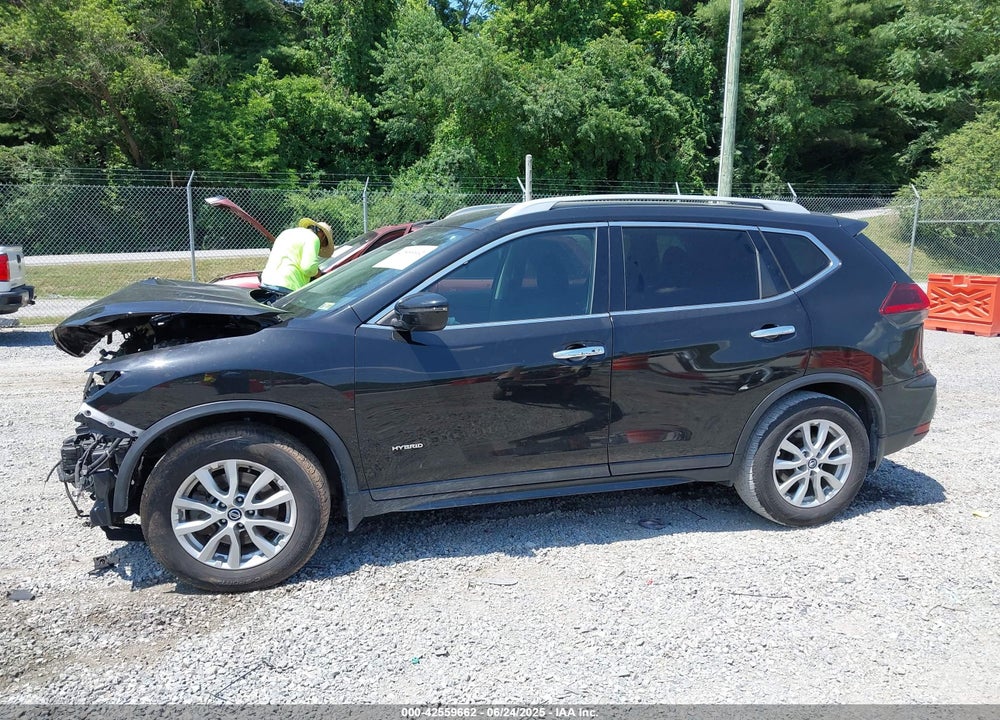 2019 NISSAN ROGUE VIN: 5N1ET2MT4KC706561