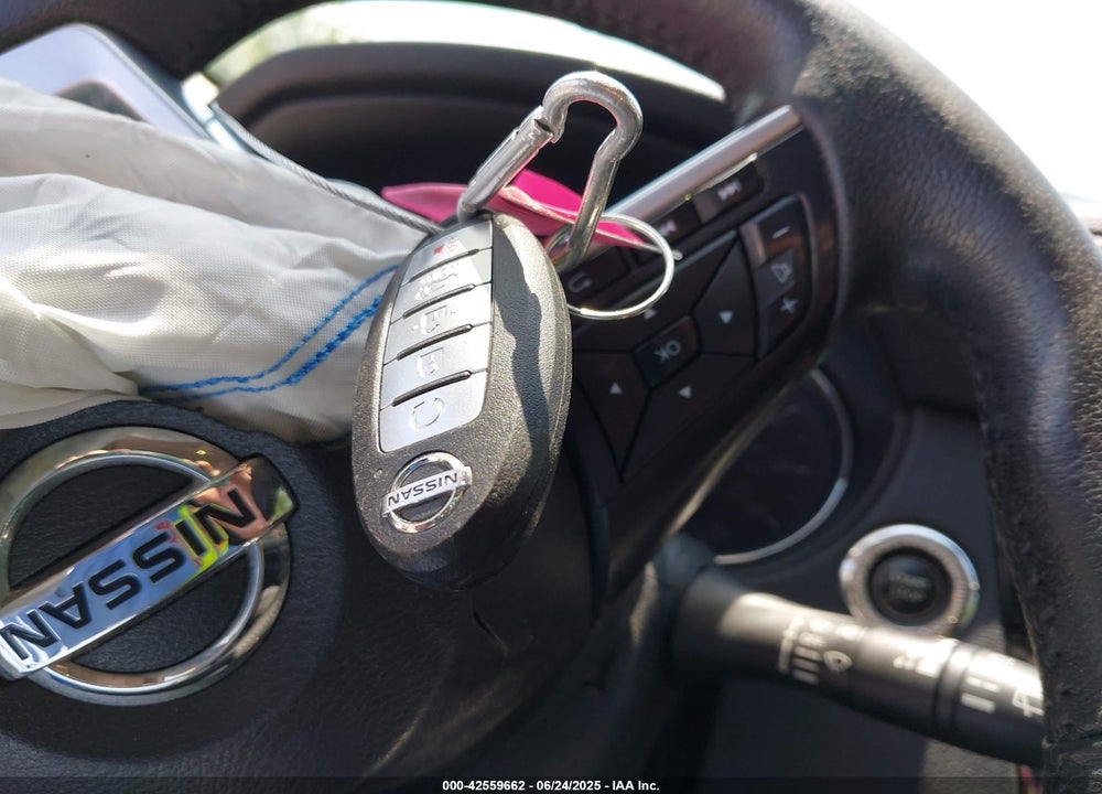 2019 NISSAN ROGUE VIN: 5N1ET2MT4KC706561