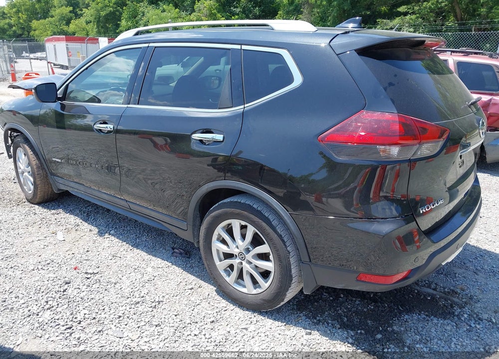2019 NISSAN ROGUE VIN: 5N1ET2MT4KC706561