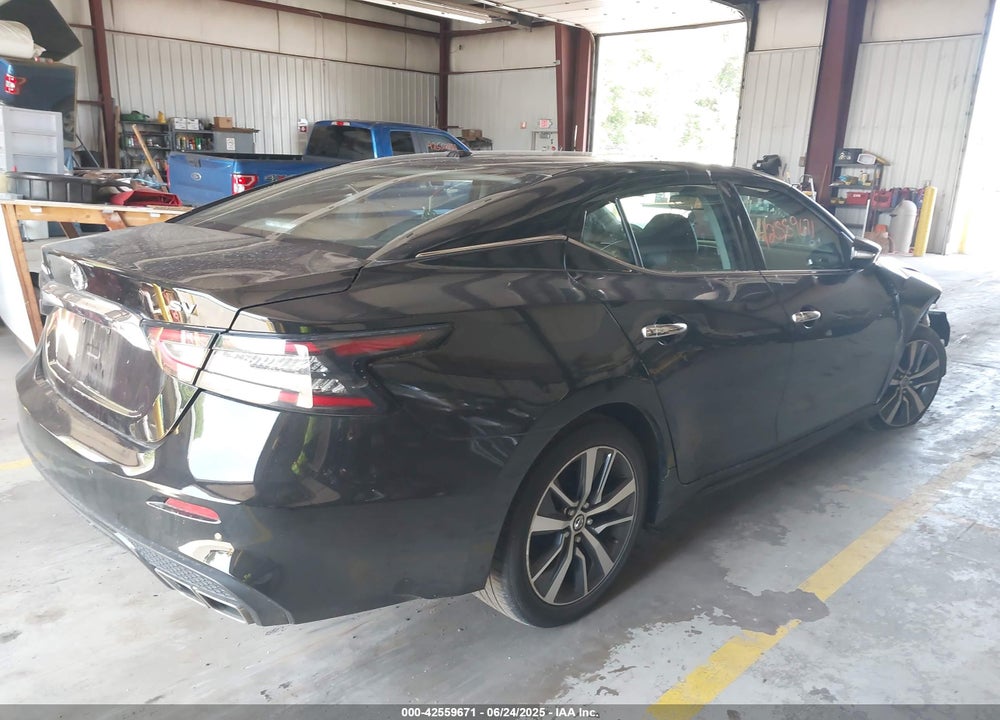 2020 NISSAN MAXIMA SV XTRONIC CVT VIN: 1N4AA6CV3LC364031