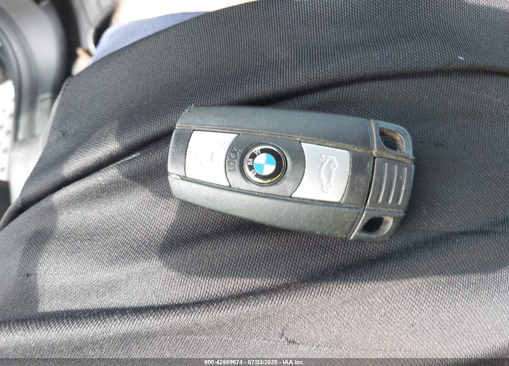 2012 BMW X5 VIN: 5UXZW0C56CL664575