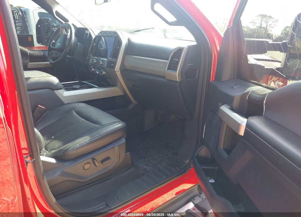 2022 FORD F-350 LARIAT VIN: 1FT8W3DT9NED10648