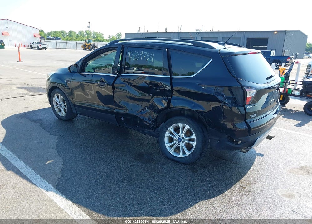 2017 FORD ESCAPE VIN: 1FMCU9GD7HUC63570