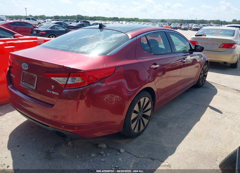 2012 KIA OPTIMA VIN: 5XXGR4A62CG004701