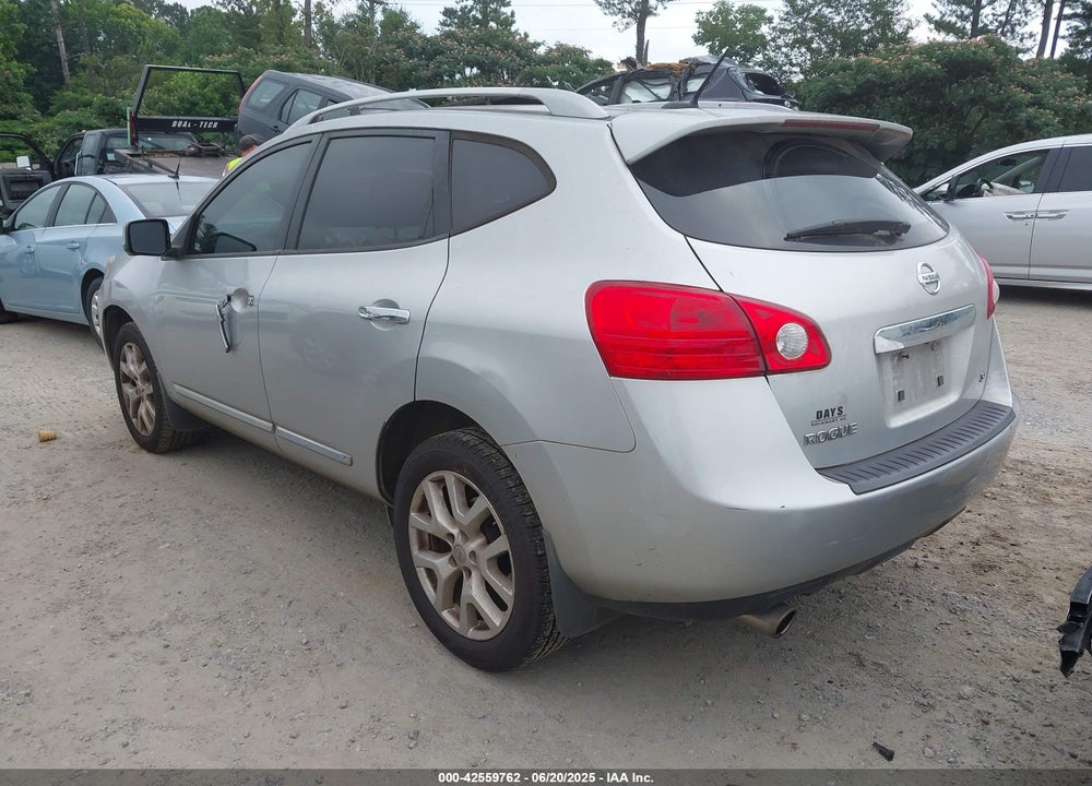 2013 NISSAN ROGUE SV W/SL PKG VIN: JN8AS5MT0DW525230