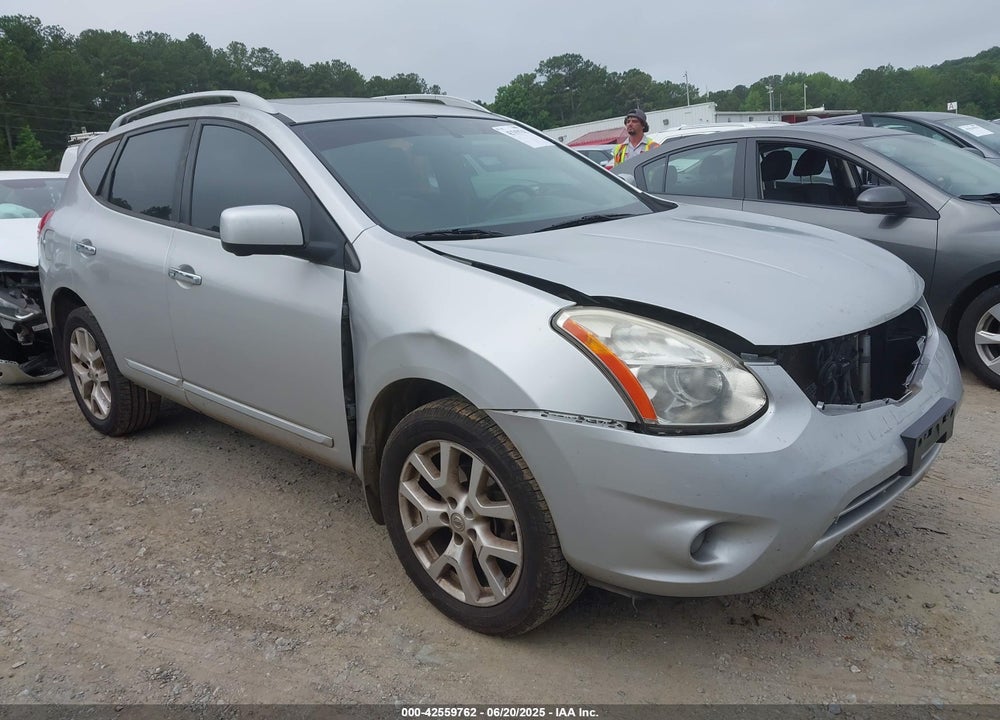 2013 NISSAN ROGUE SV W/SL PKG VIN: JN8AS5MT0DW525230