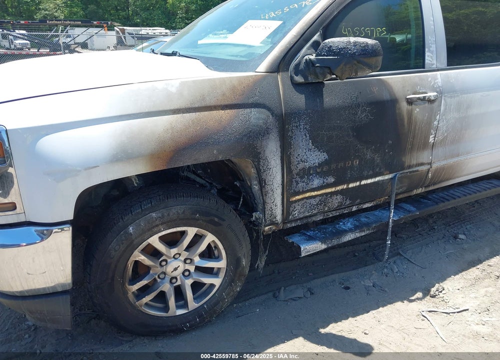 2018 CHEVROLET SILVERADO 1500 VIN: 3GCUKREC5JG324092