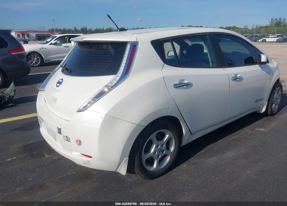 2013 NISSAN LEAF VIN: 1N4AZ0CP6DC407219
