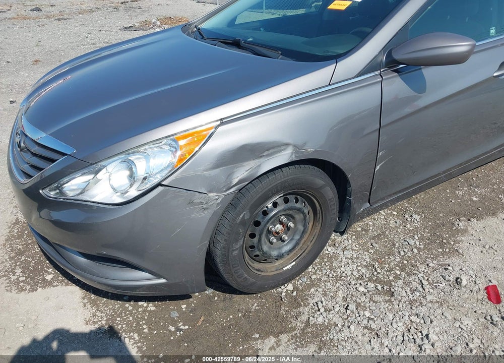 2012 HYUNDAI SONATA VIN: 5NPEB4AC5CH382369