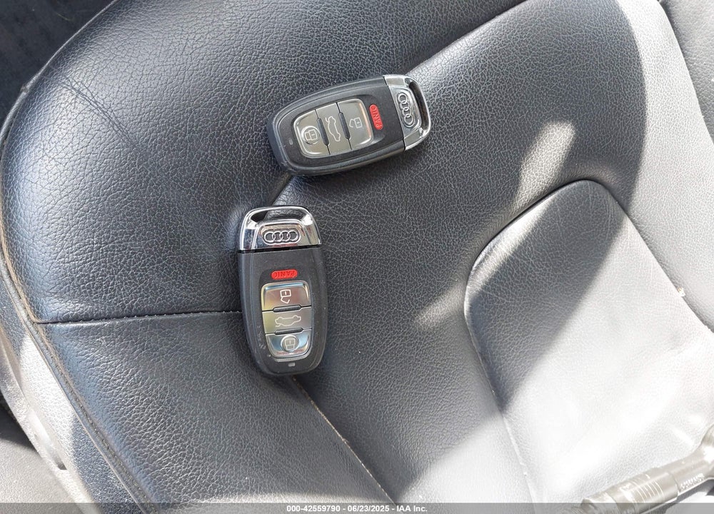 2013 AUDI A4 2.0T PREMIUM VIN: WAUHFAFL0DN030520