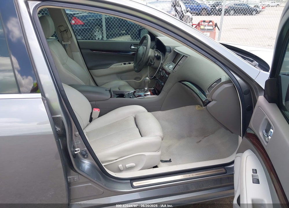 2011 INFINITI G37 VIN: JN1CV6AR5BM402271