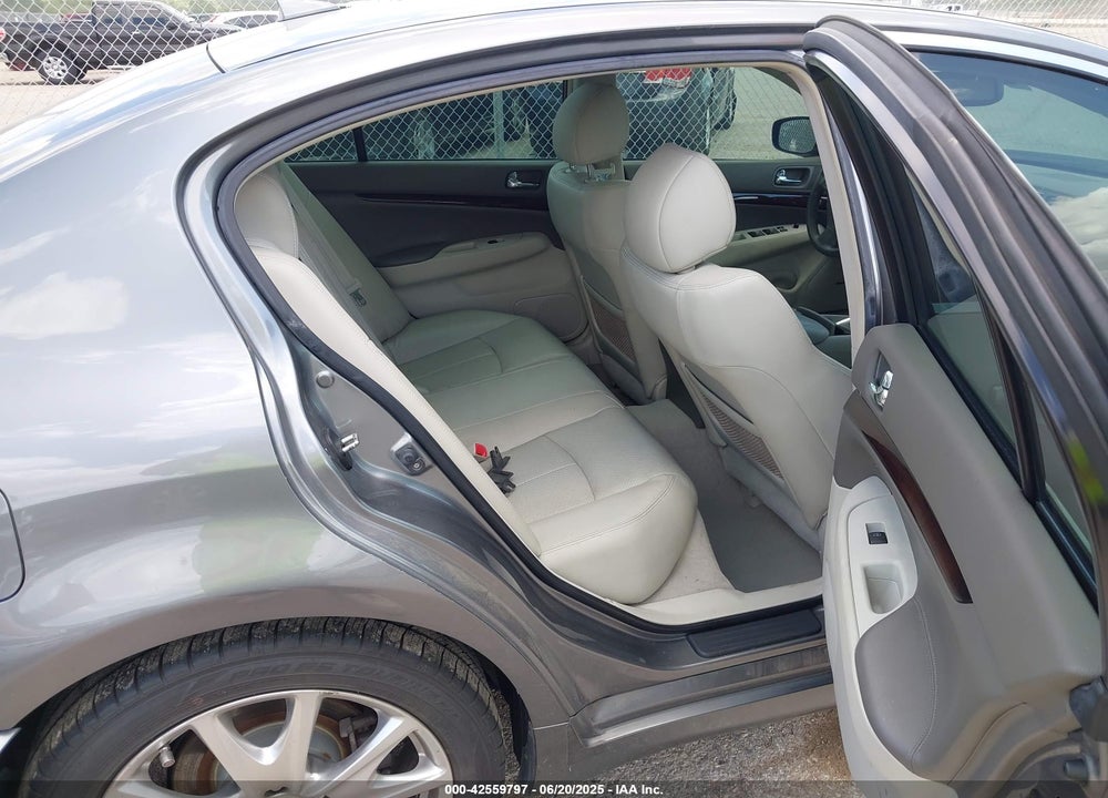 2011 INFINITI G37 VIN: JN1CV6AR5BM402271