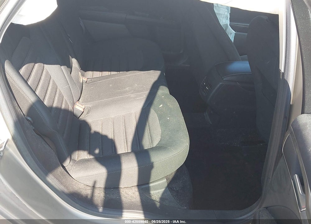 2017 FORD FUSION SE VIN: 3FA6P0H73HR227871