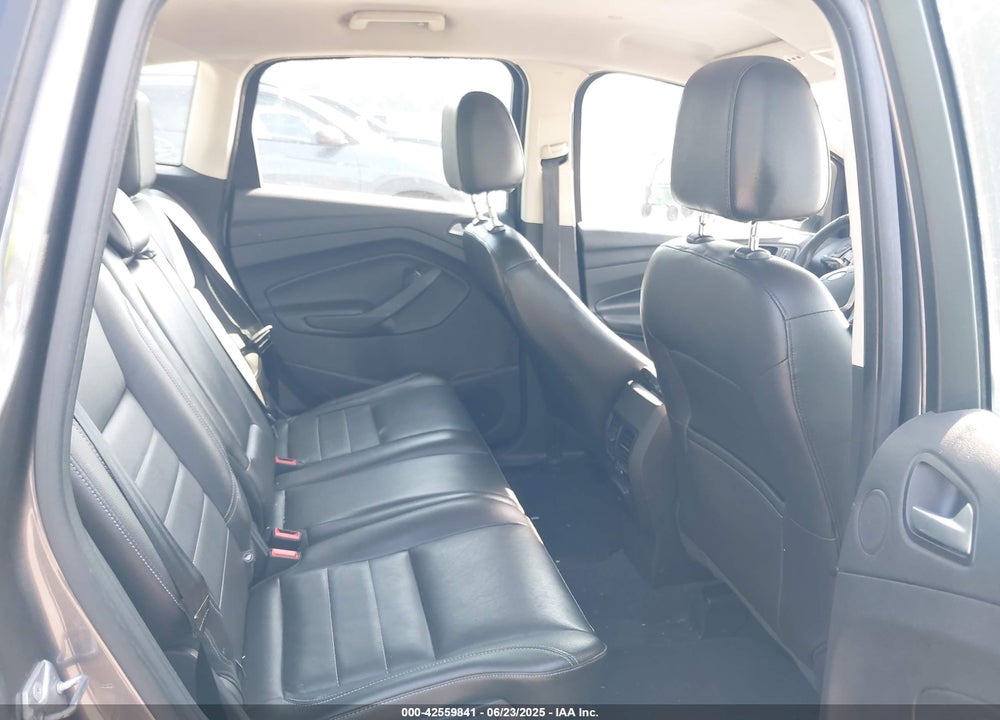 2014 FORD C-MAX VIN: 1FADP5CUXEL514572