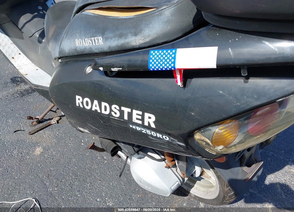 2007 SHANGHAI JMSTAR VIN: LJ4TDNPA17Y040739