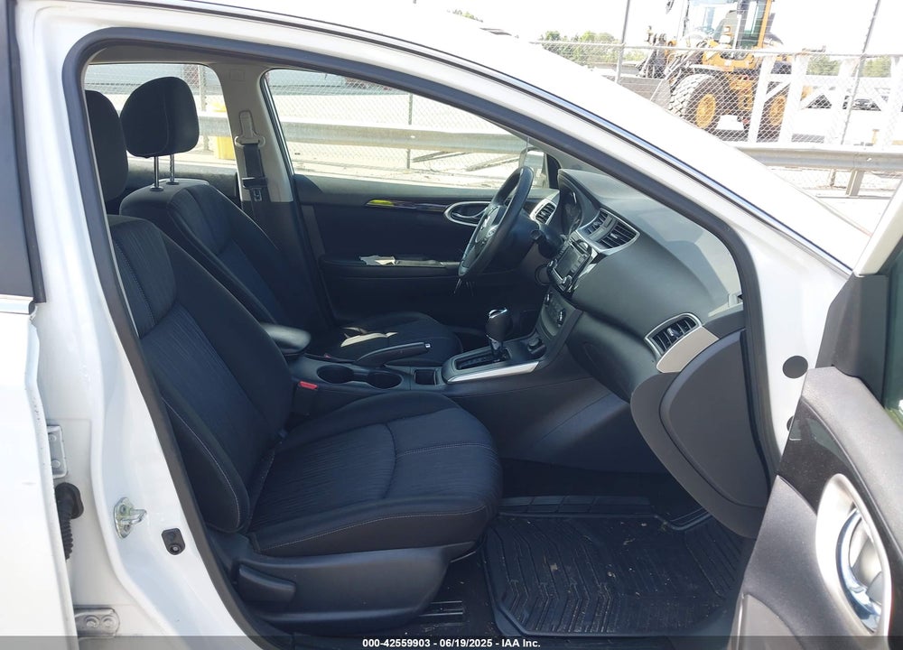 2017 NISSAN SENTRA VIN: 3N1AB7AP5HY408551