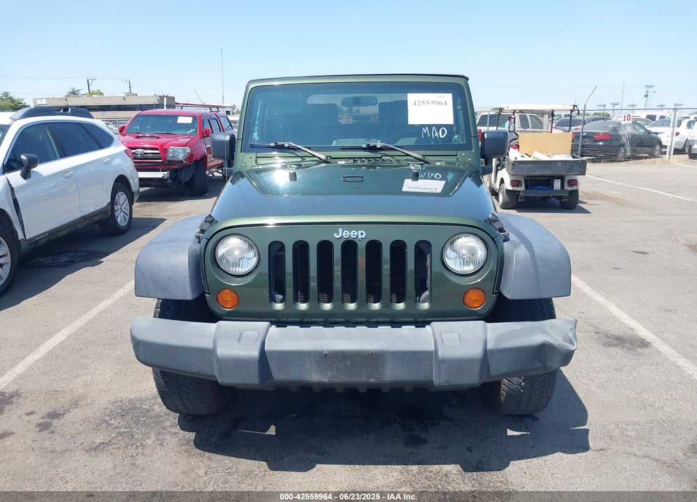 2007 JEEP WRANGLER / VIN: 1J4FA24157L110289