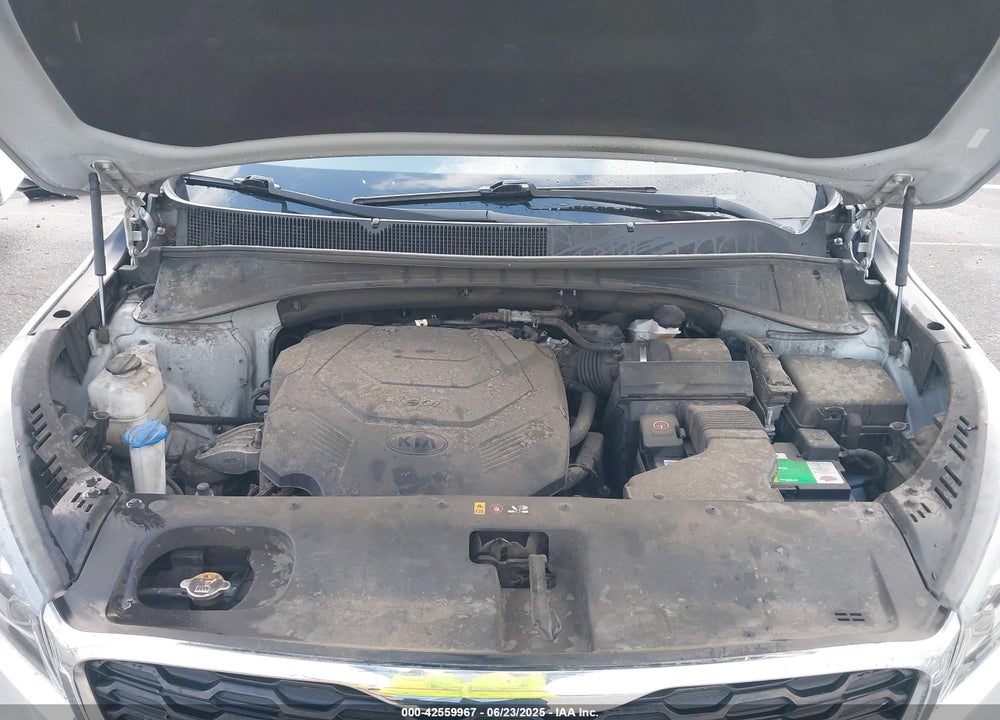 2019 KIA SORENTO VIN: 5XYPG4A57KG474875