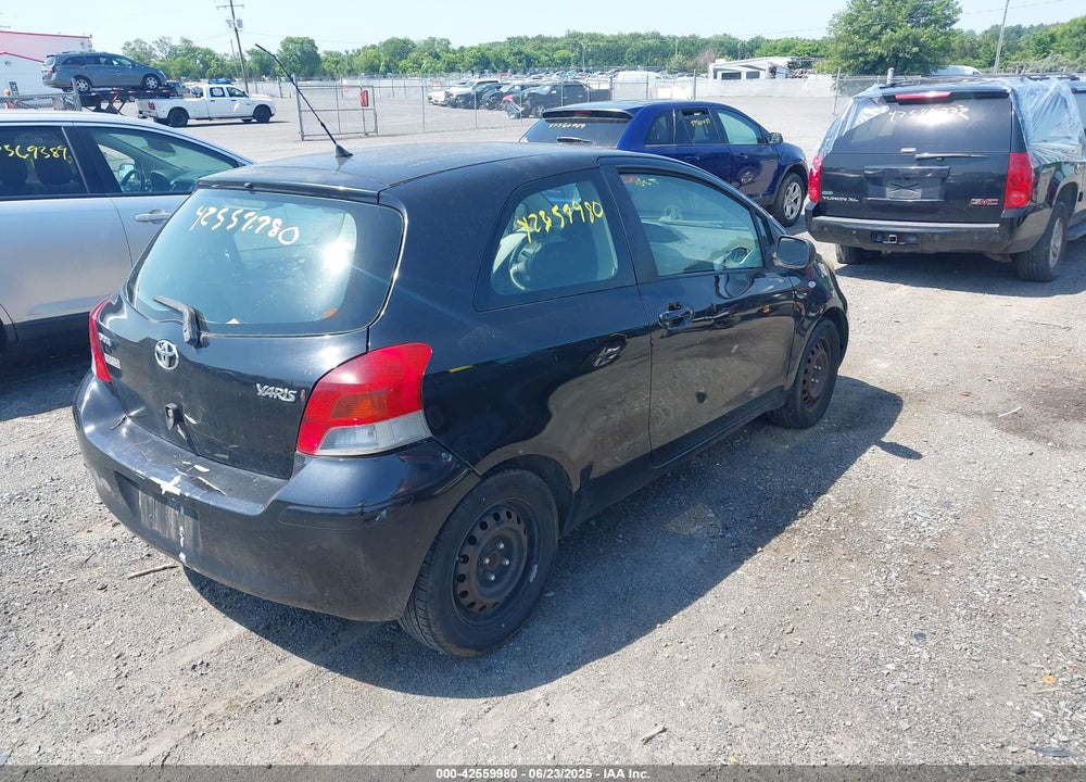 2011 TOYOTA YARIS VIN: JTDJT4K31B5337809