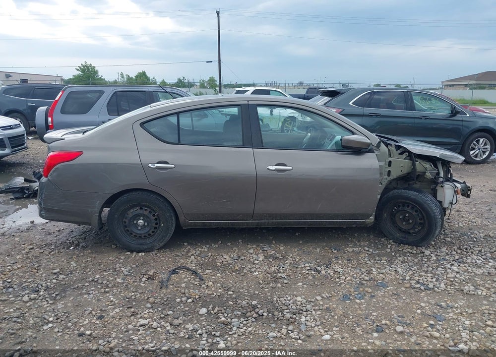 2015 NISSAN VERSA 1.6 SV VIN: 3N1CN7AP9FL879936