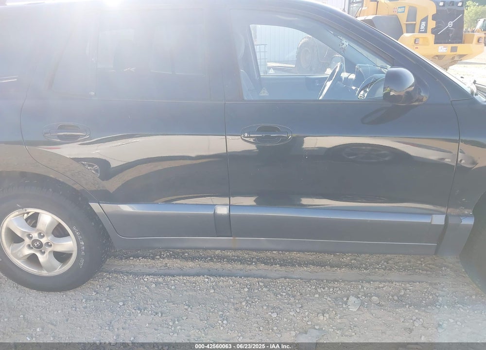 2005 HYUNDAI SANTA FE GLS VIN: KM8SC73D05U982602