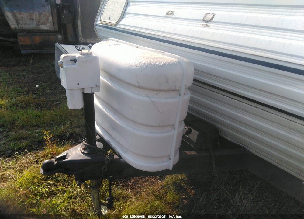 2000 FOREST RIVER WILDWOOD TOY HAULER VIN: 4X4TWDA29YC033313