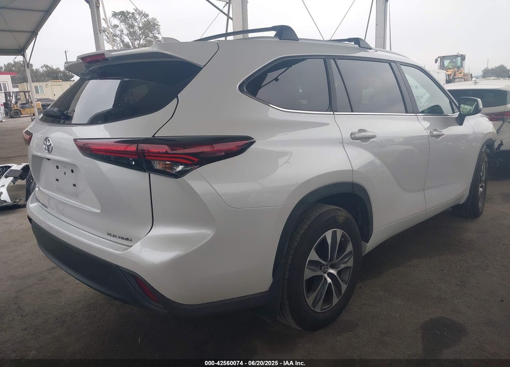 2024 TOYOTA HIGHLANDER VIN: 5TDKDRBH7RS538841