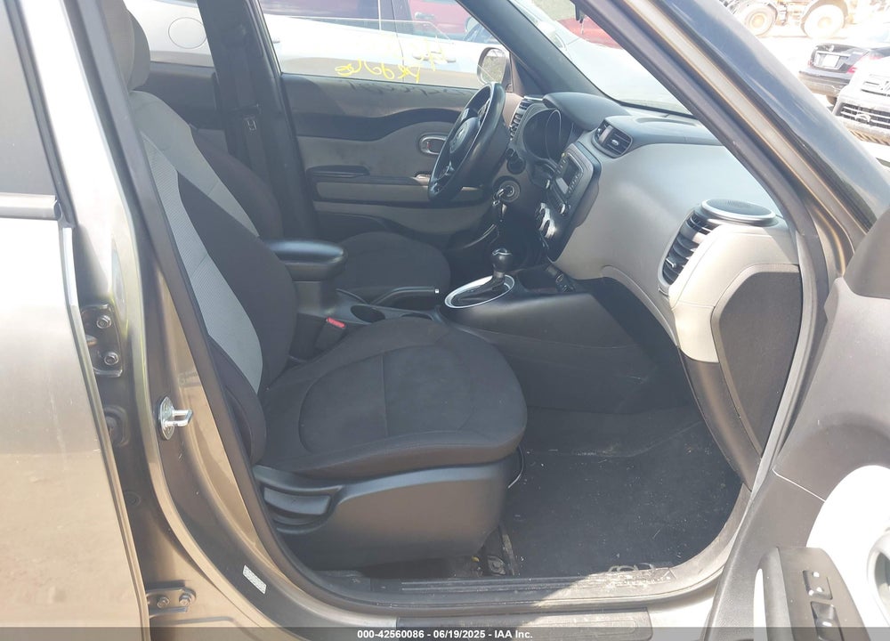 2016 KIA SOUL VIN: KNDJN2A29G7289852