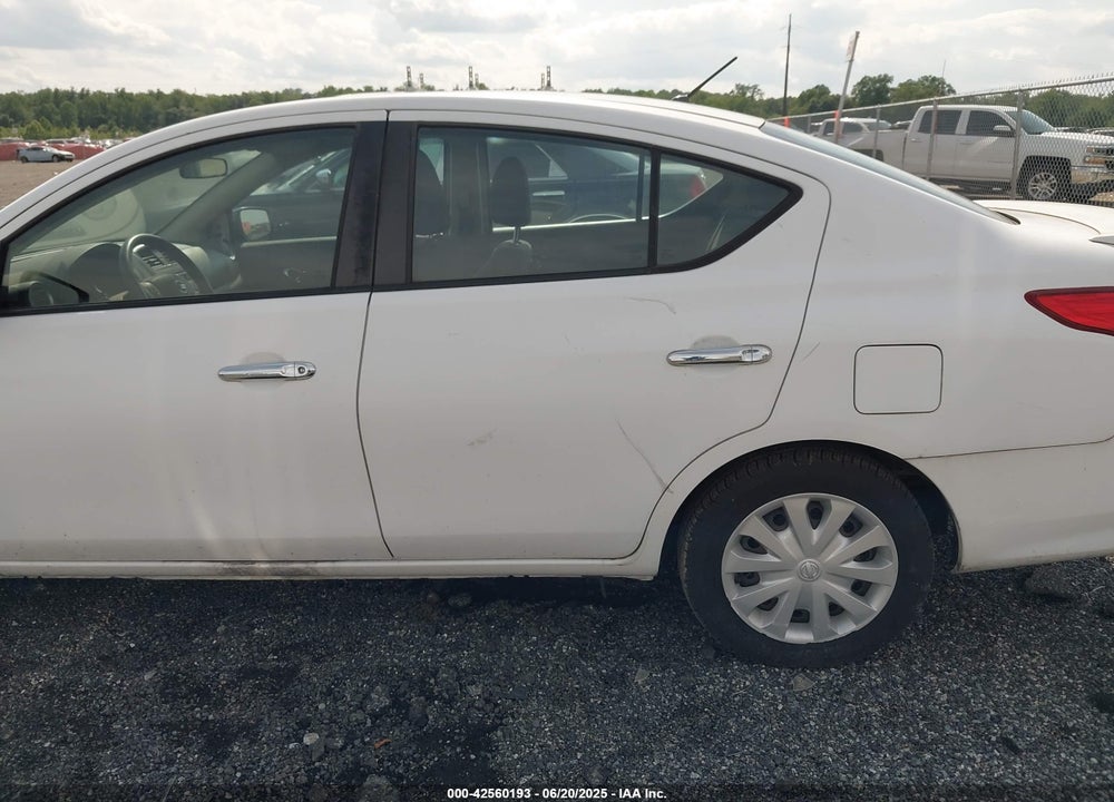 2016 NISSAN VERSA VIN: 3N1CN7APXGL886461