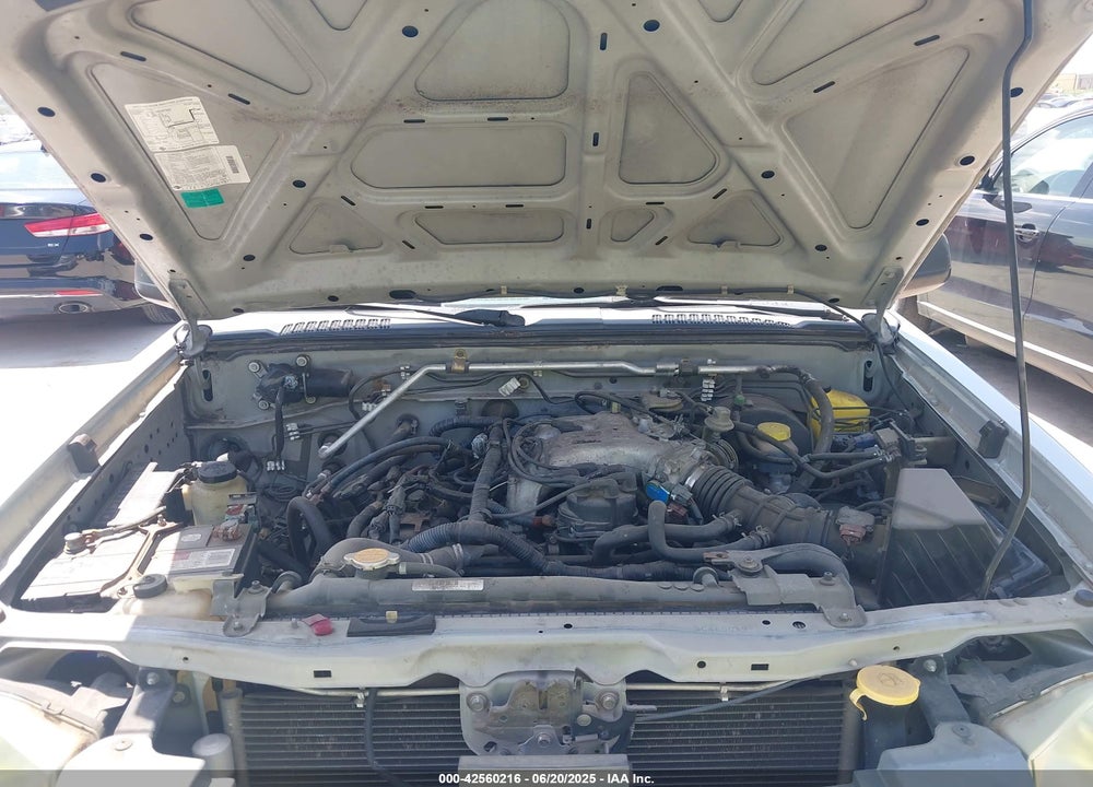 2003 NISSAN FRONTIER XE-V6 VIN: 1N6ED29XX3C469019